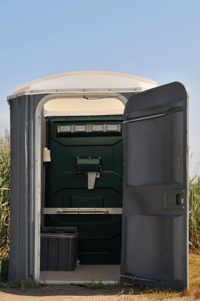Best Porta potty rental near me  in Columbus, KS